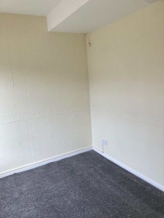 Butlers Grove, Great Linford, Milton Keynes, Buckinghamshire - Photo 3