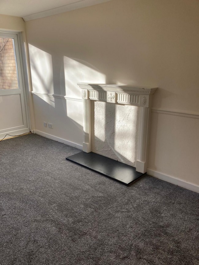 Marigold Place, Conniburrow, Milton Keynes, Buckinghamshire - Photo 24